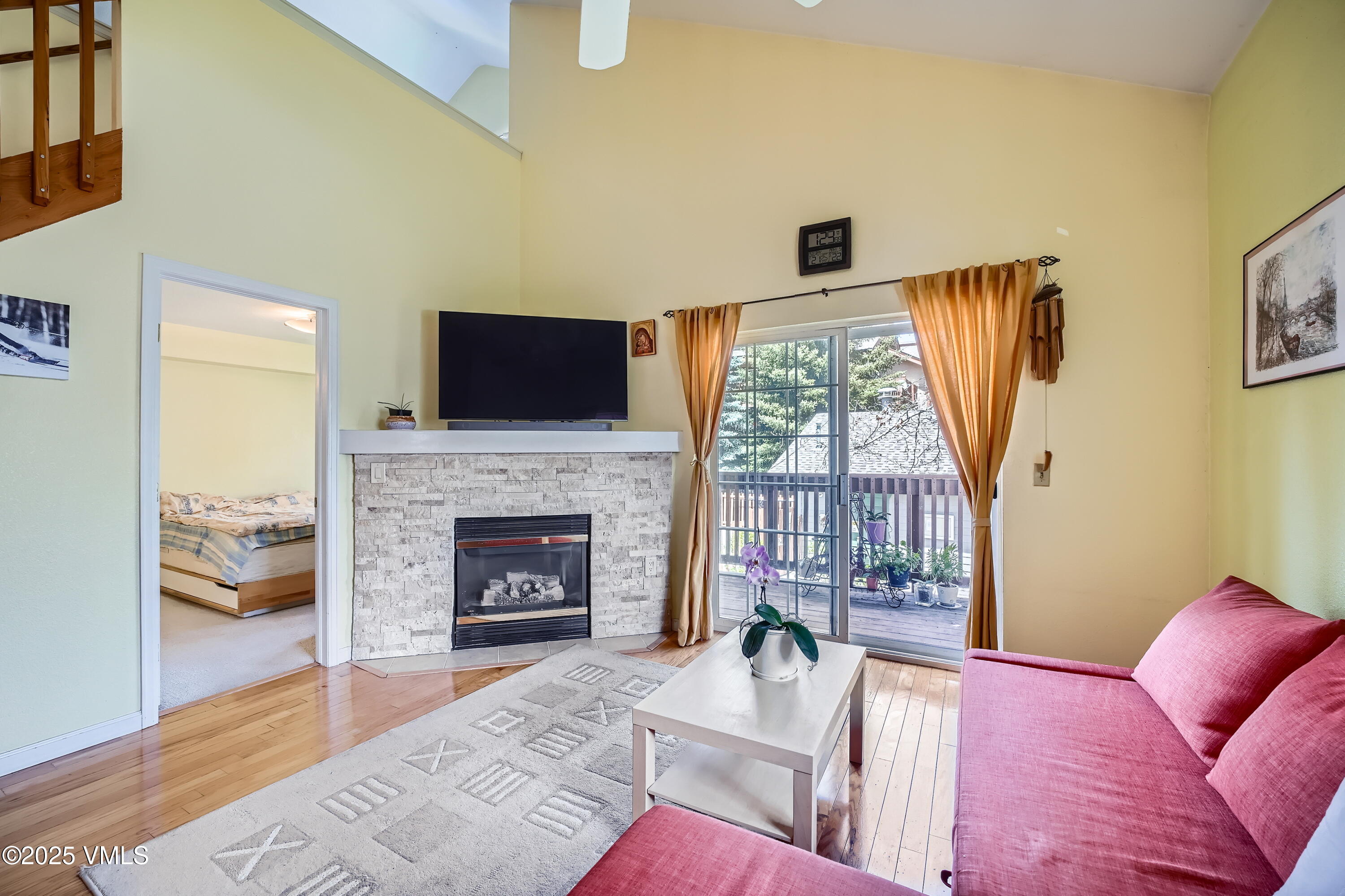 705 Crazy Horse circle Circle