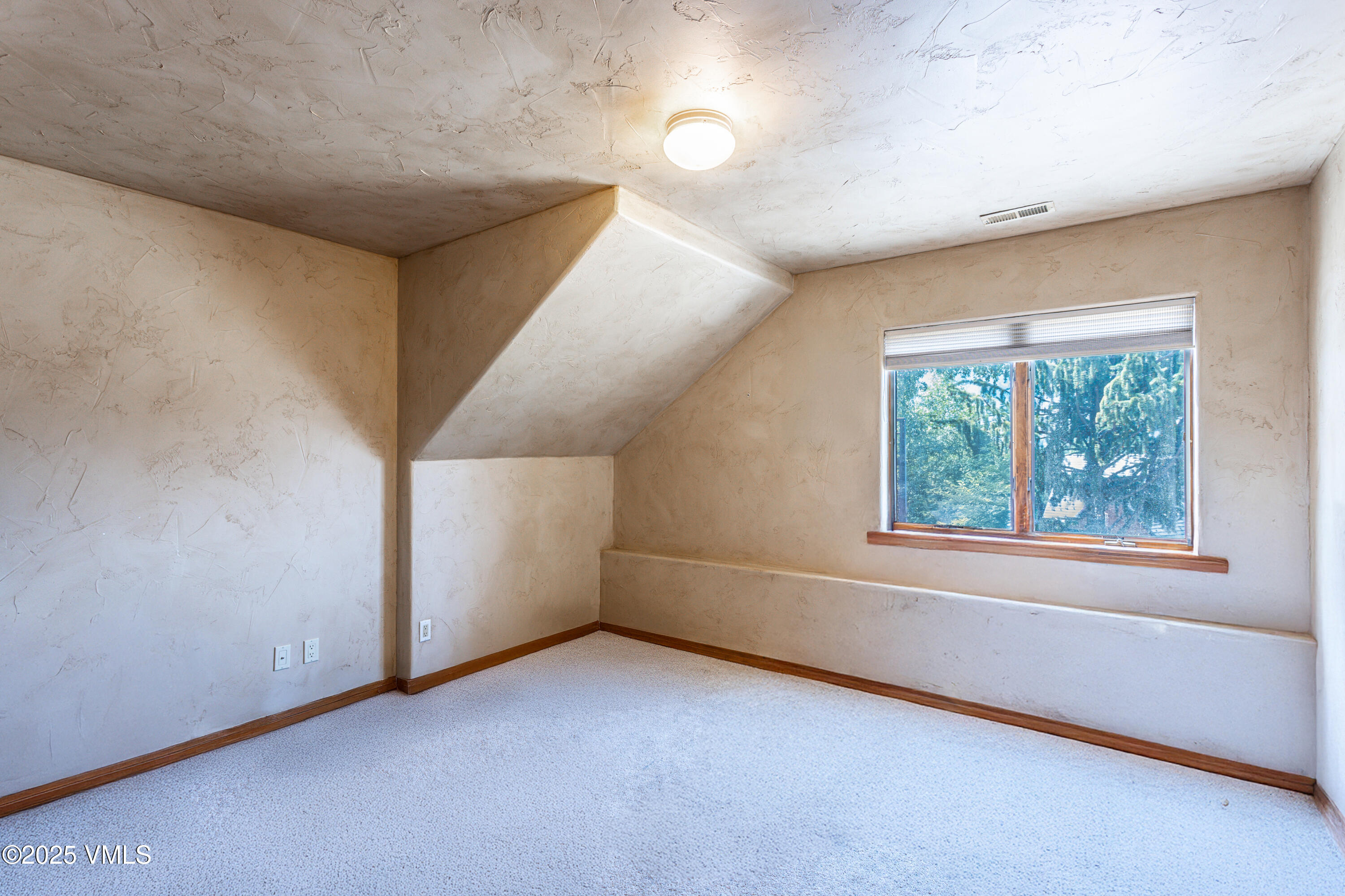 170 Charolais Circle