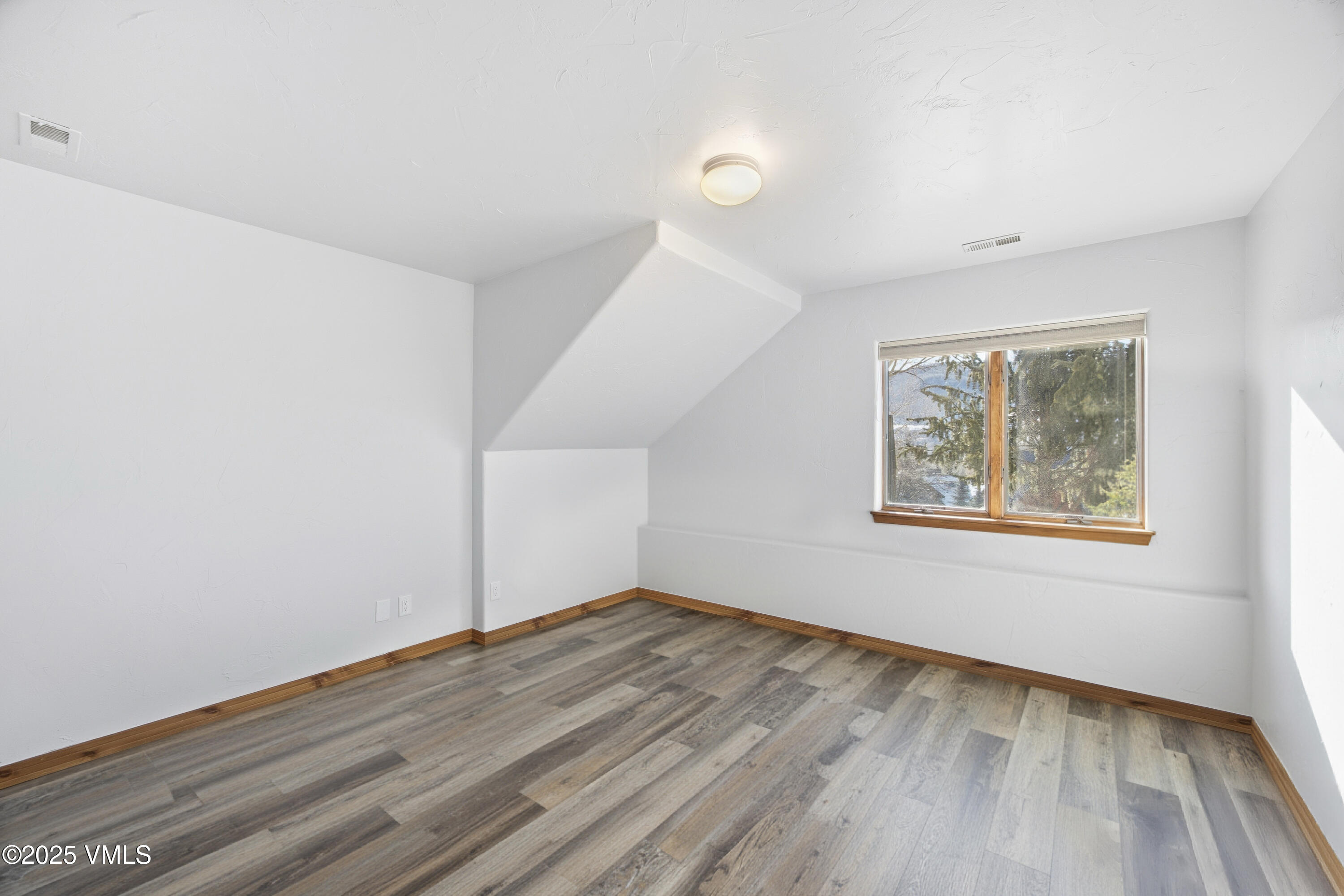 170 Charolais Circle