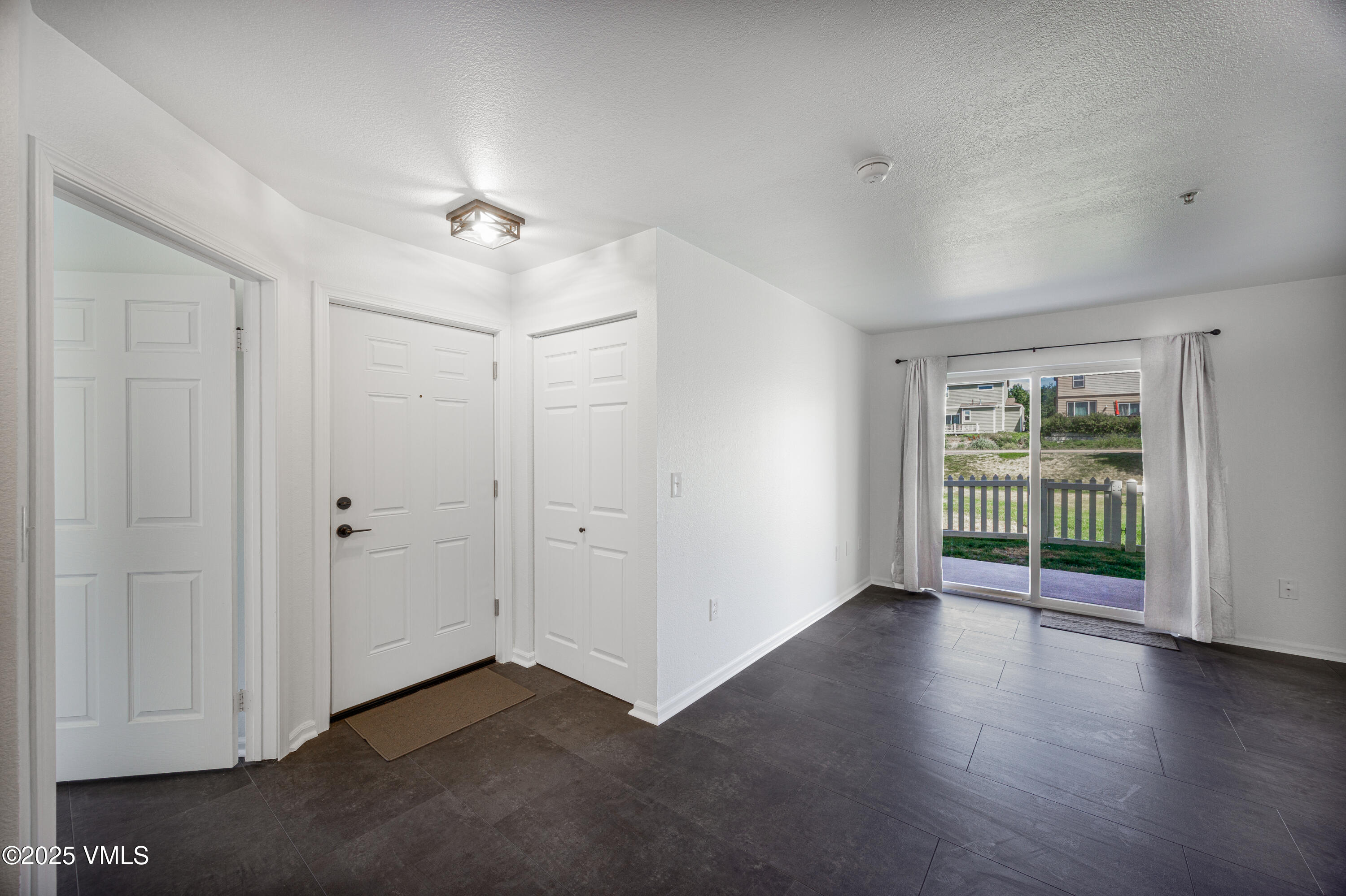 127 Jules Drive, C 101