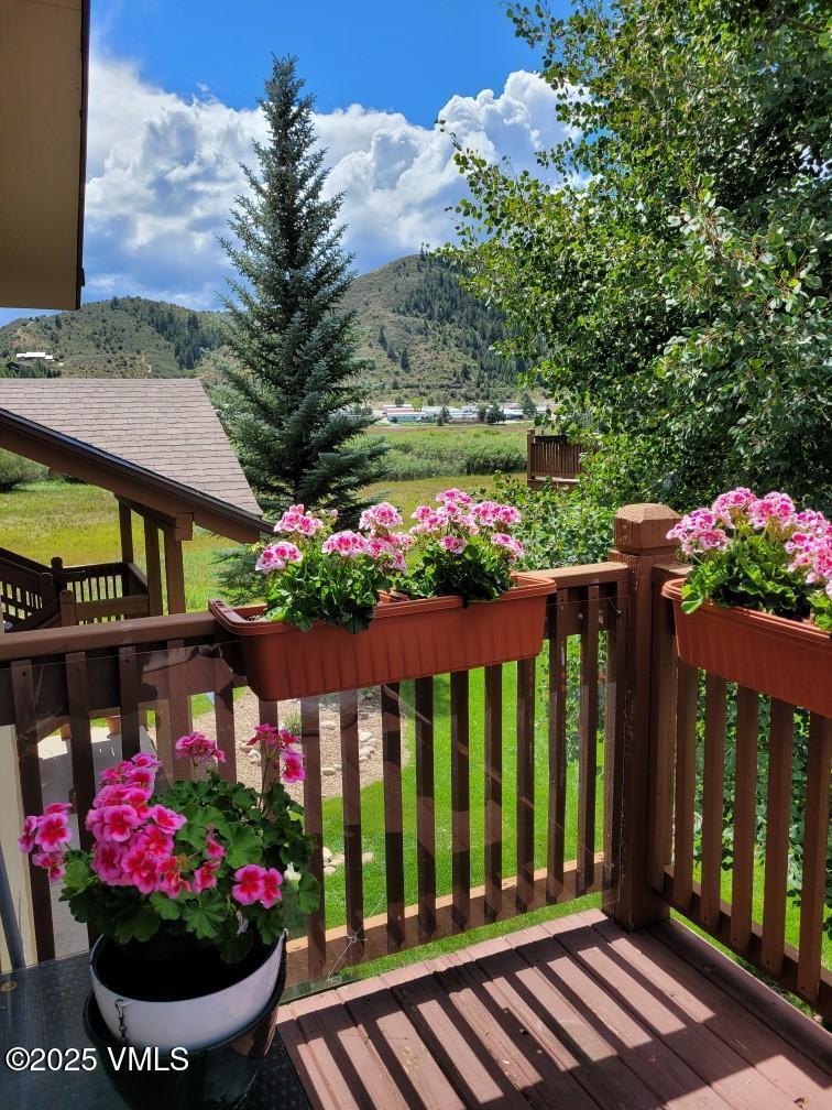 1304 Crazy Horse Circle