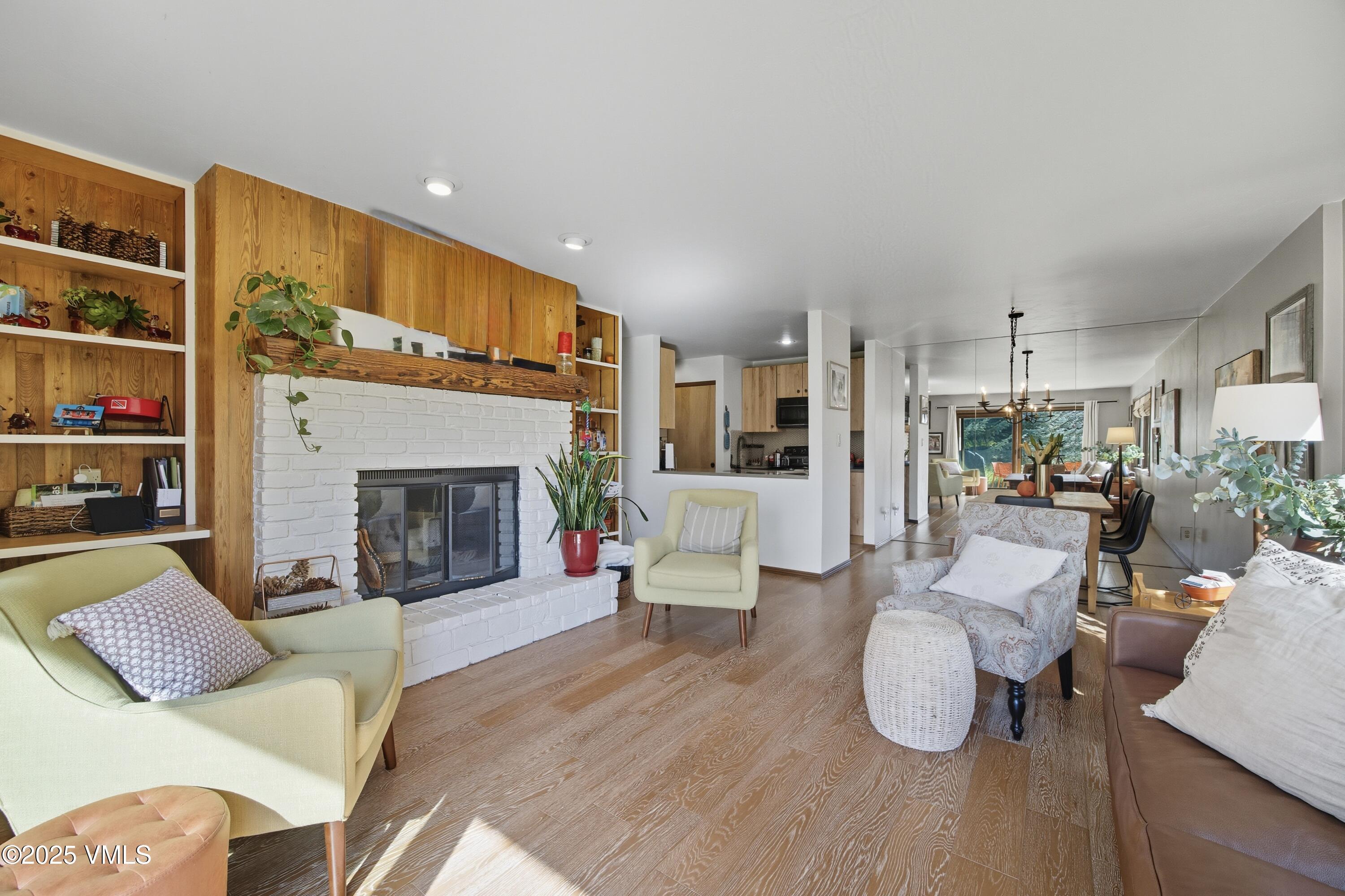 520 W Beaver Creek Boulevard, 103