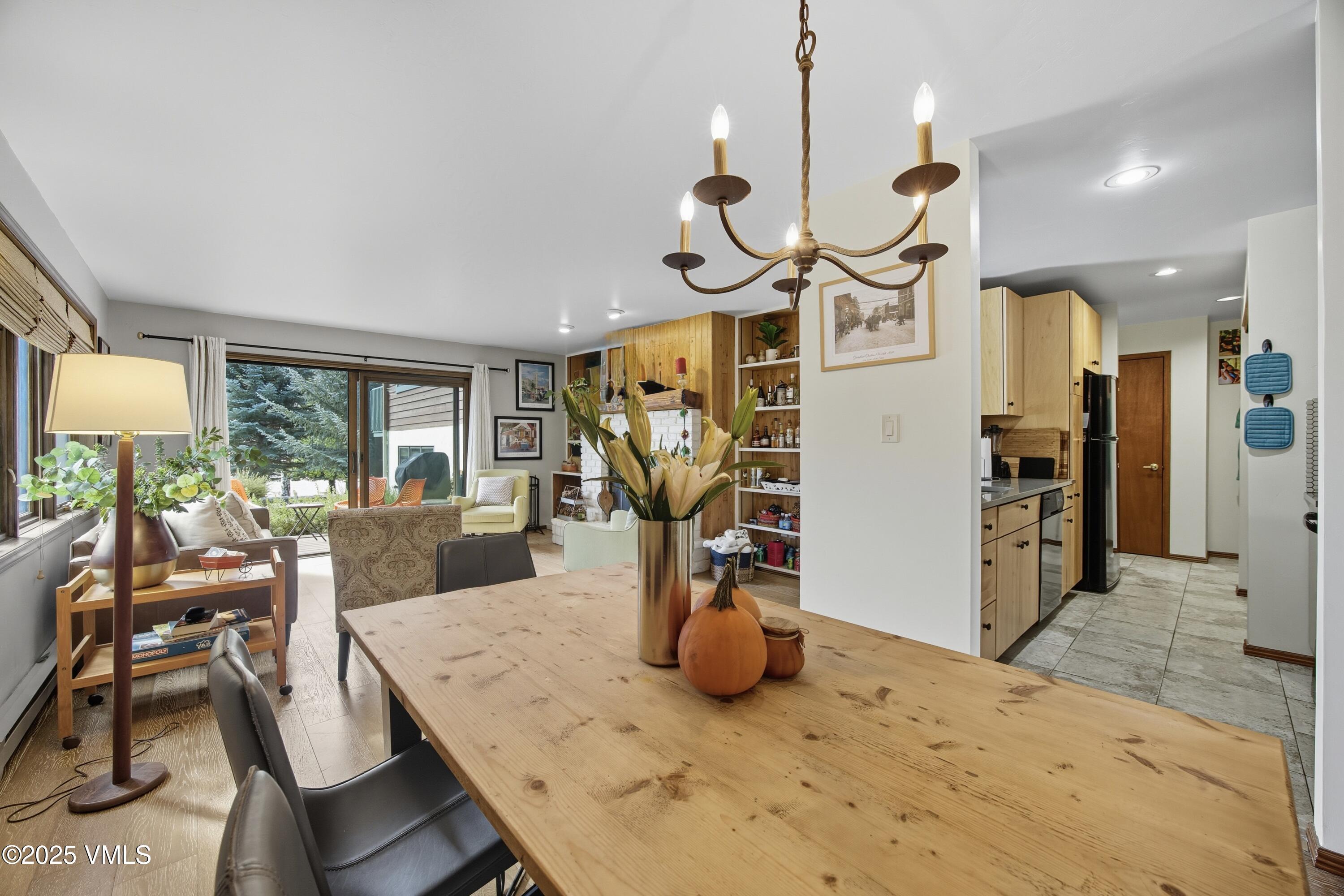 520 W Beaver Creek Boulevard, 103