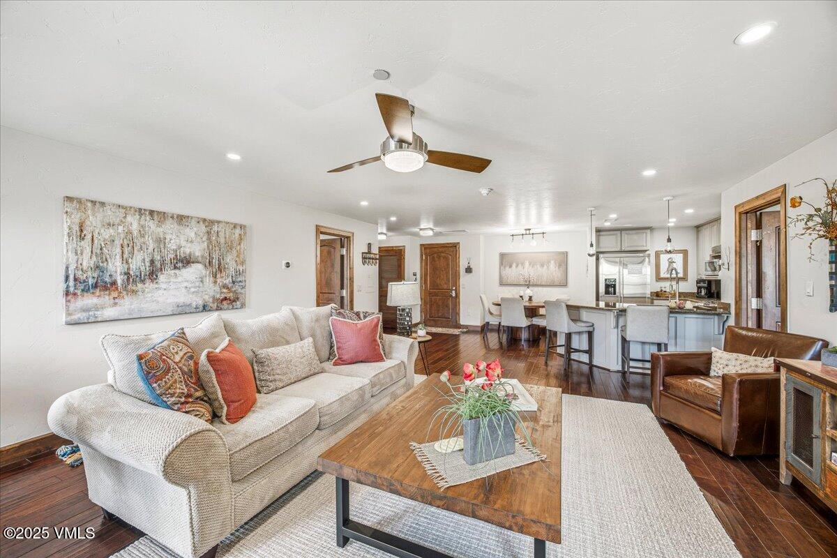 38390 Highway 6, 212