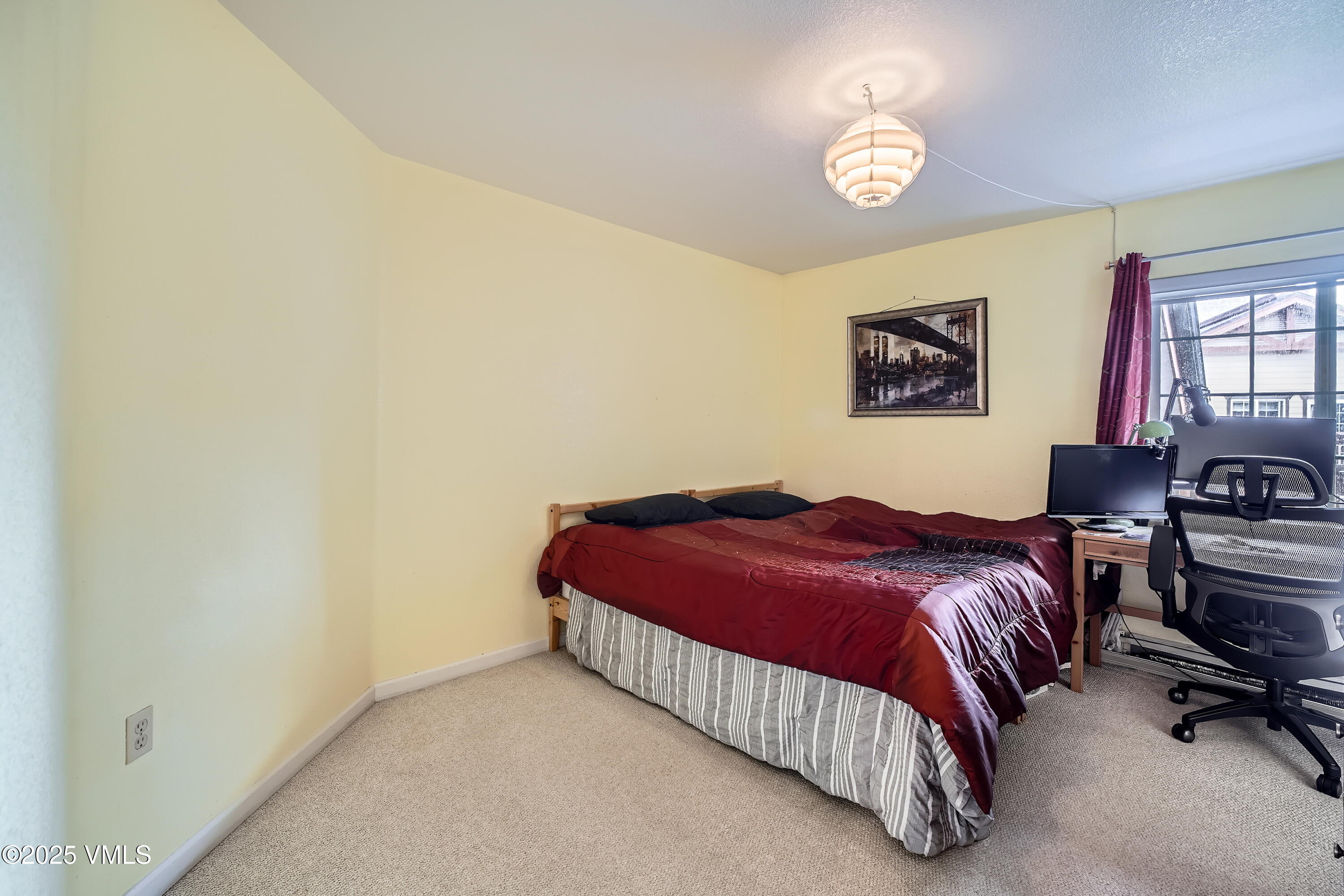 705 Crazy Horse Circle