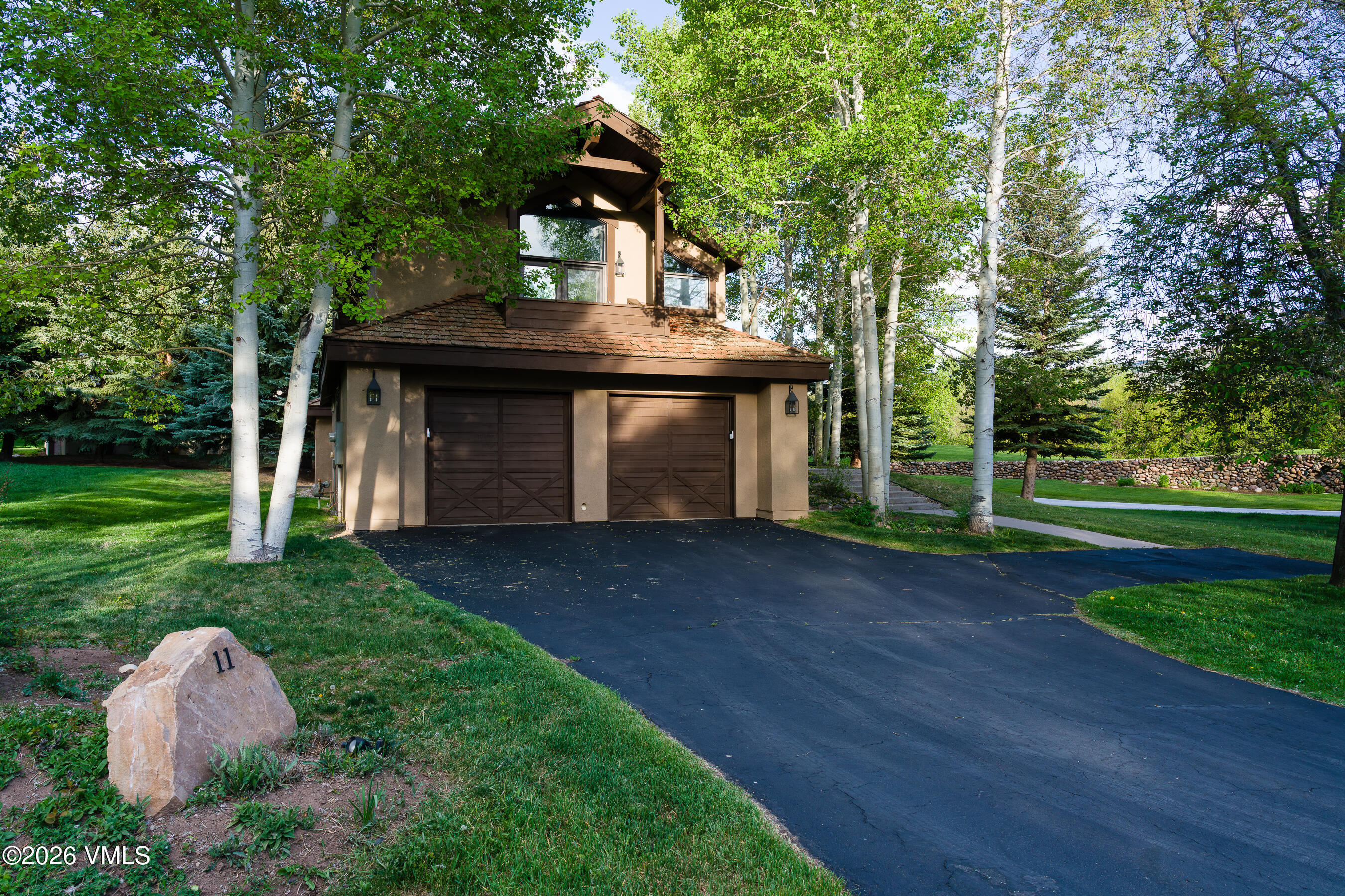 11 Stagecoach Road
