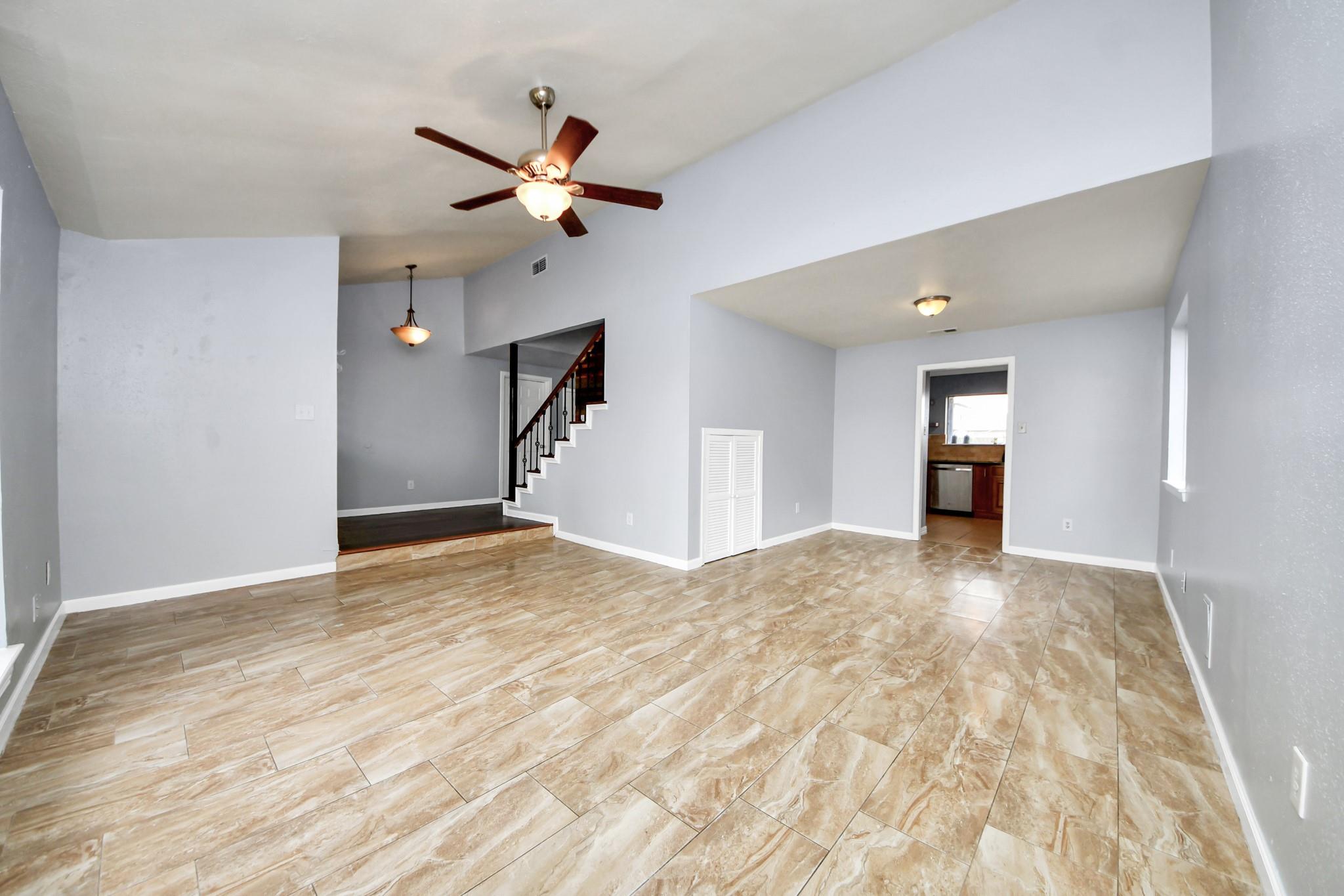 23927 Verngate Drive