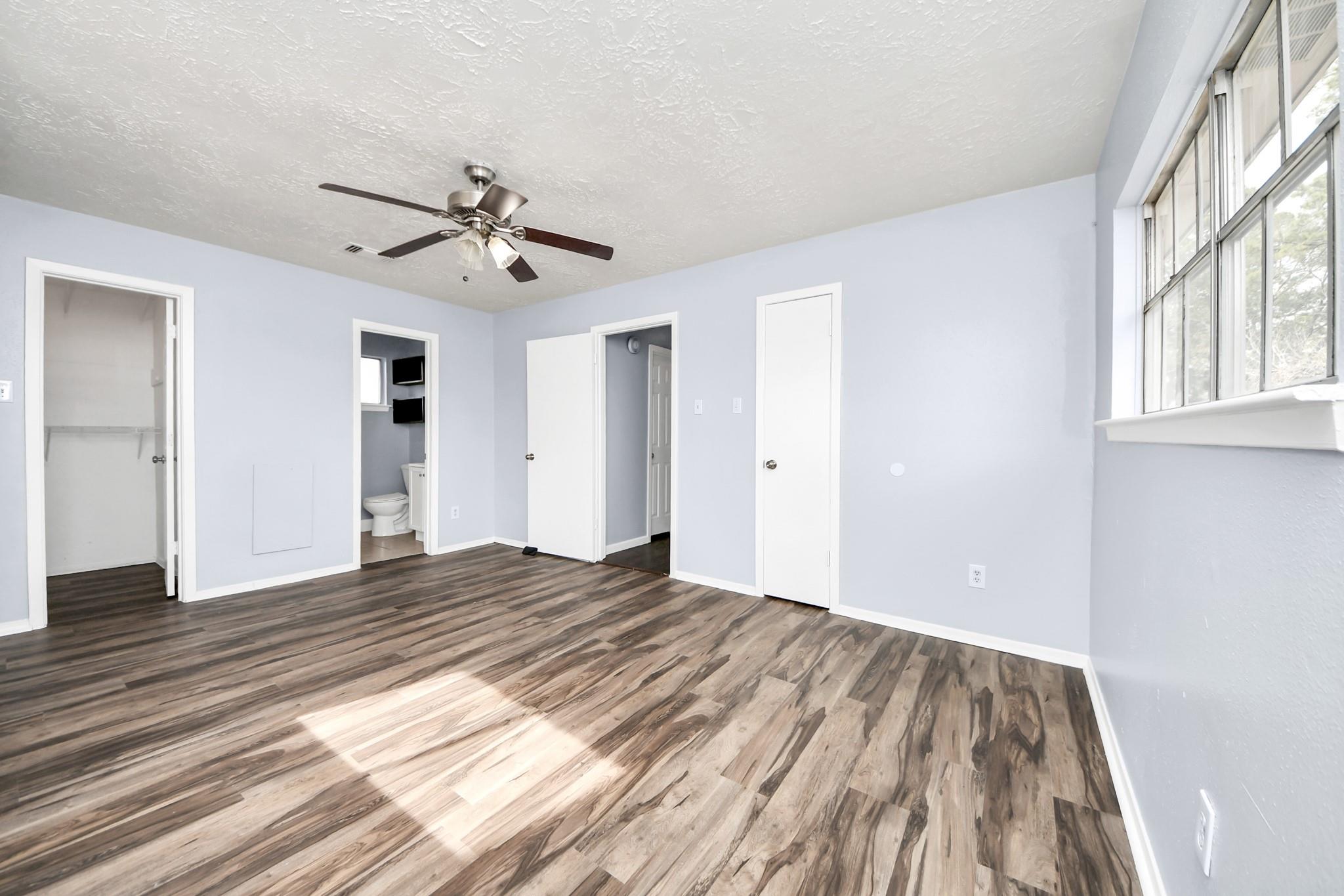 23927 Verngate Drive