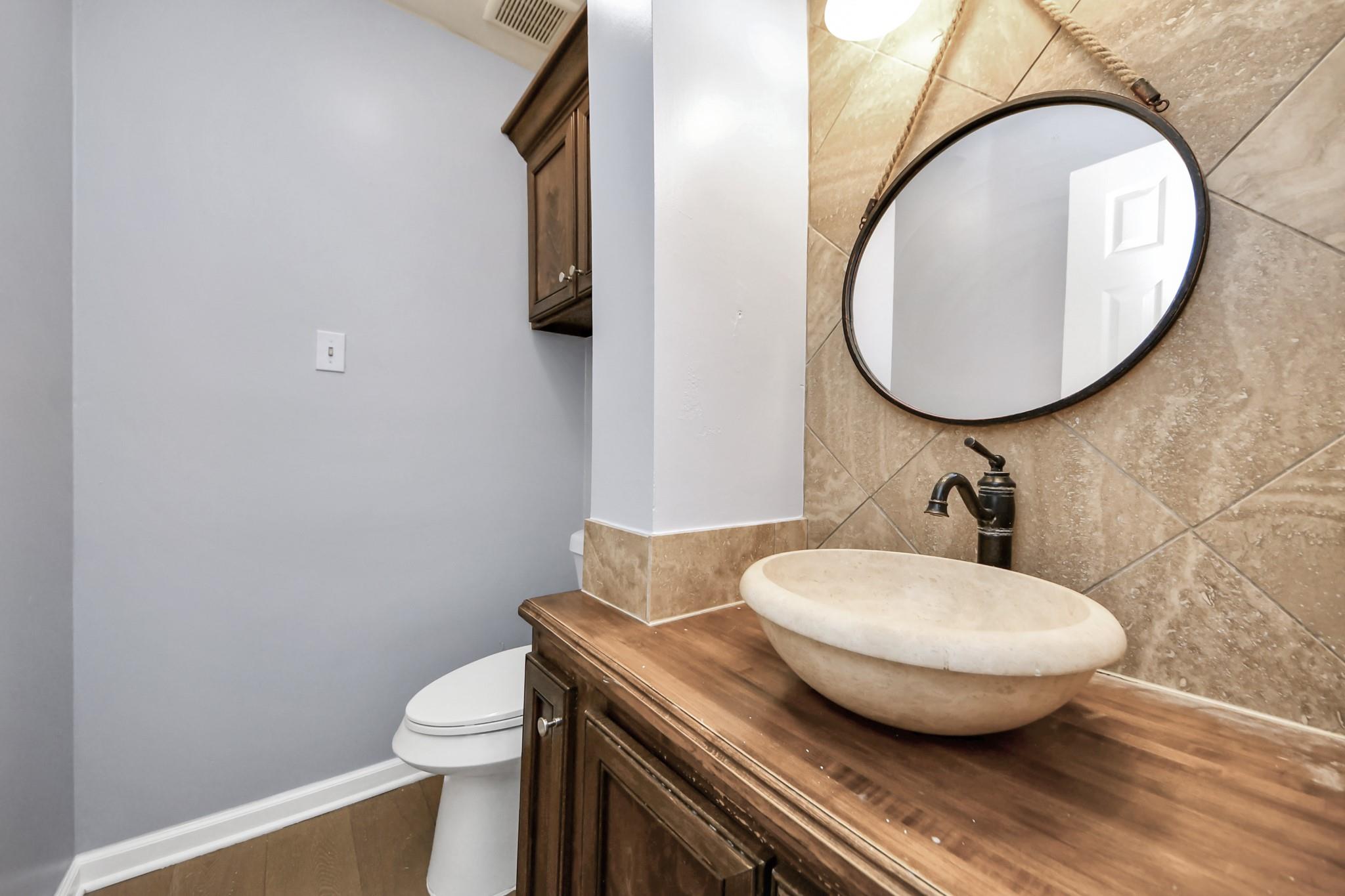 23927 Verngate Drive