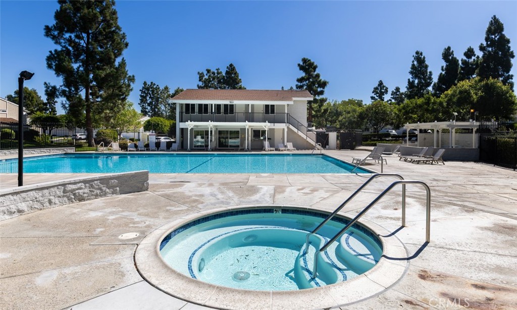 33095 Regatta Court
