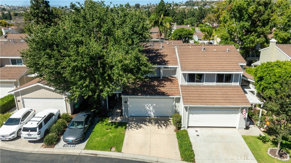 33095 Regatta Court