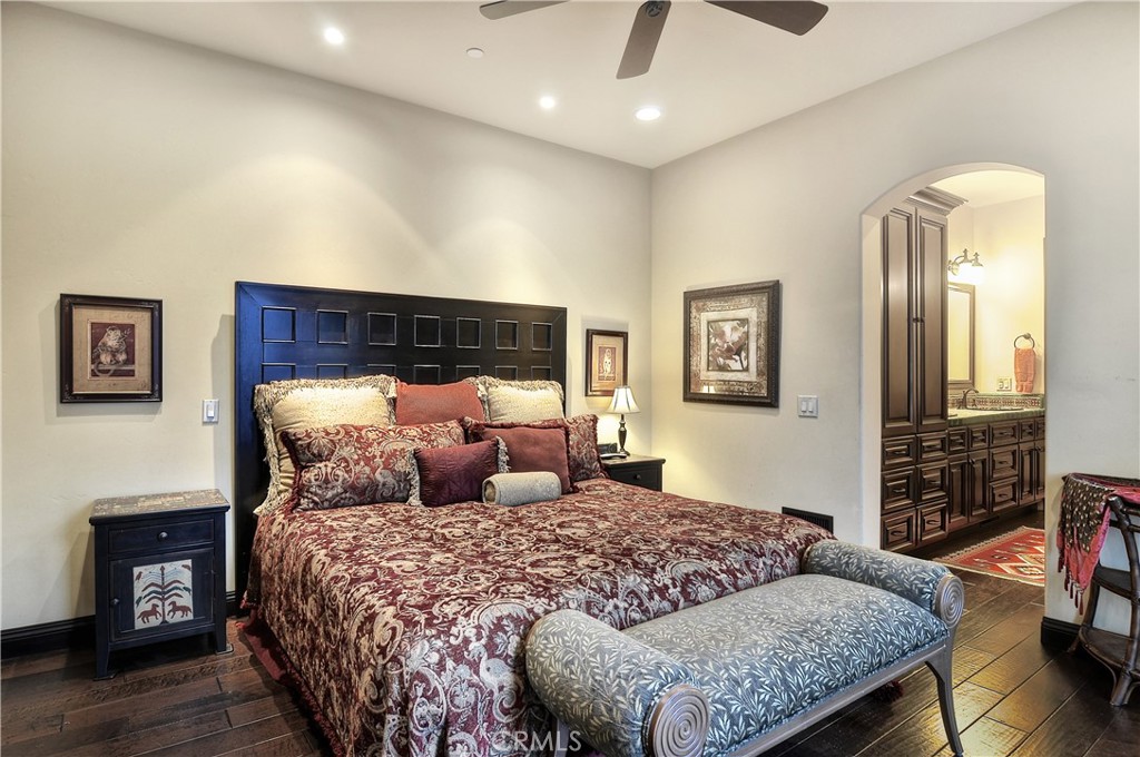 33792 Granada Dr