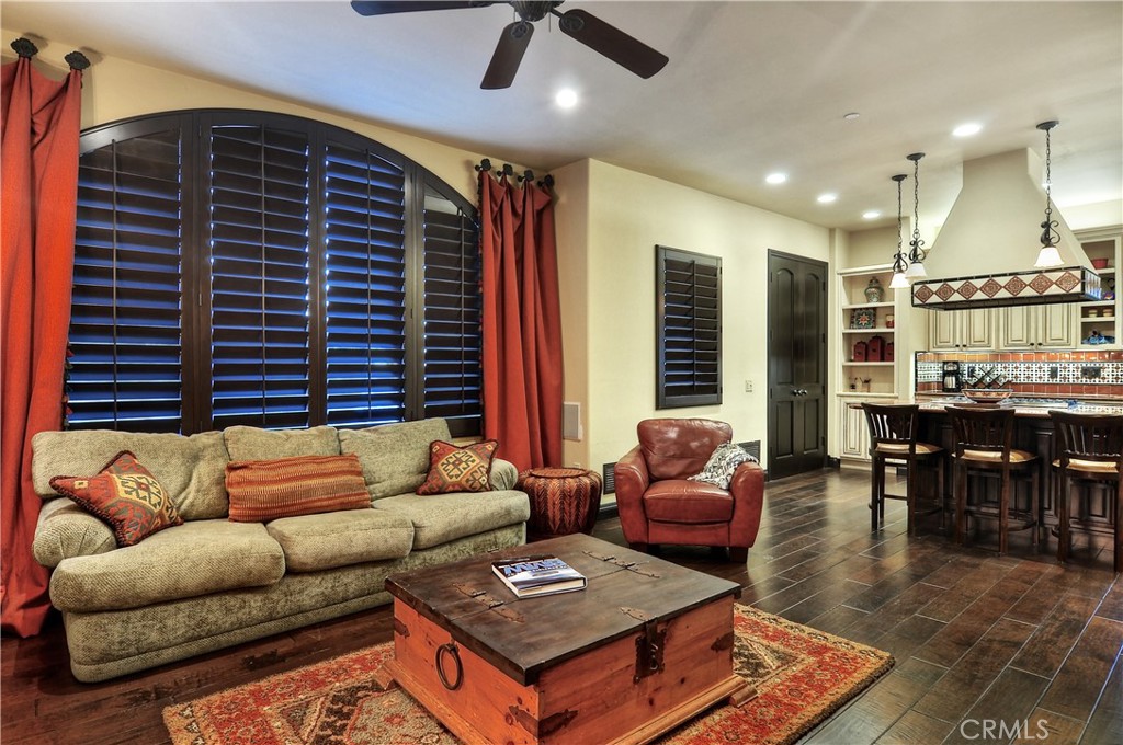 33792 Granada Dr