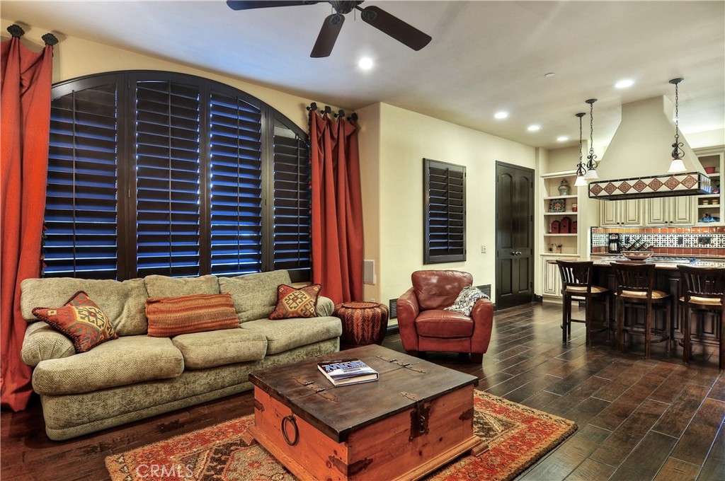 33792 Granada Dr