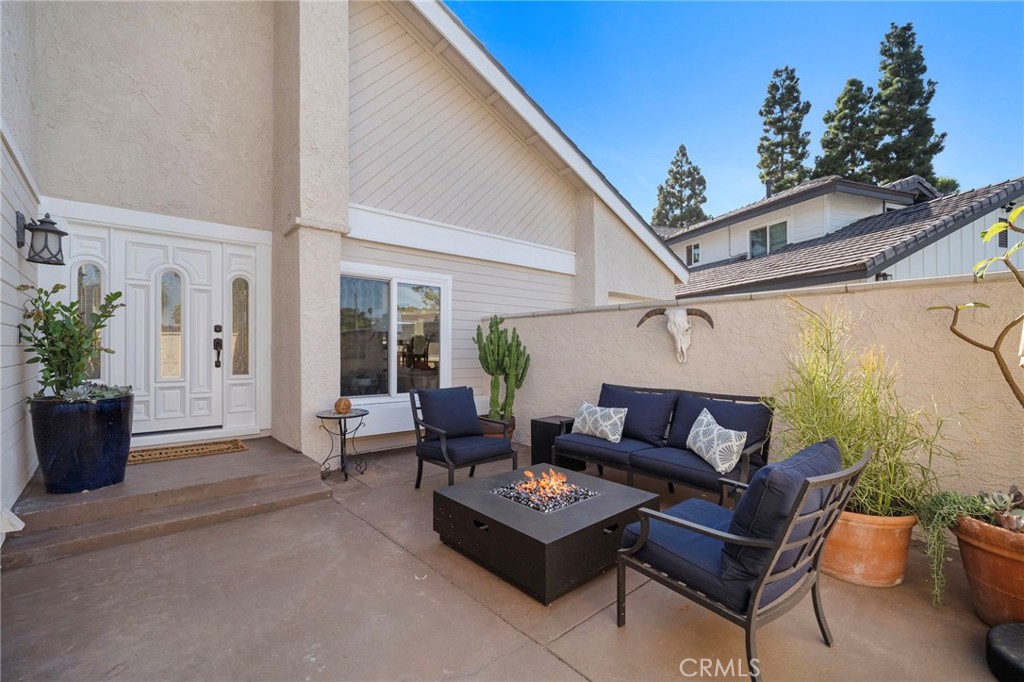 25532 Leeward Drive