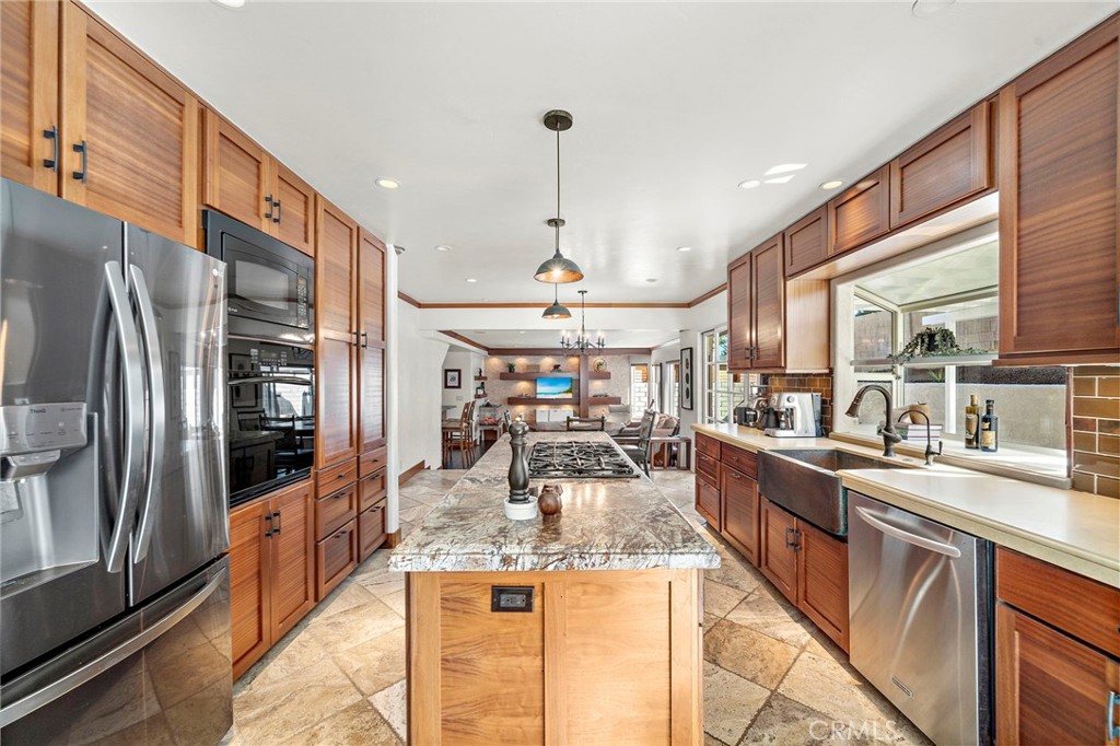 25532 Leeward Drive