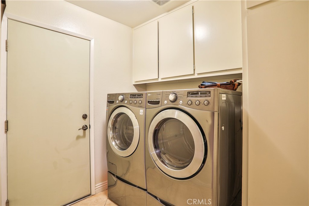 2397 N San Benito Court