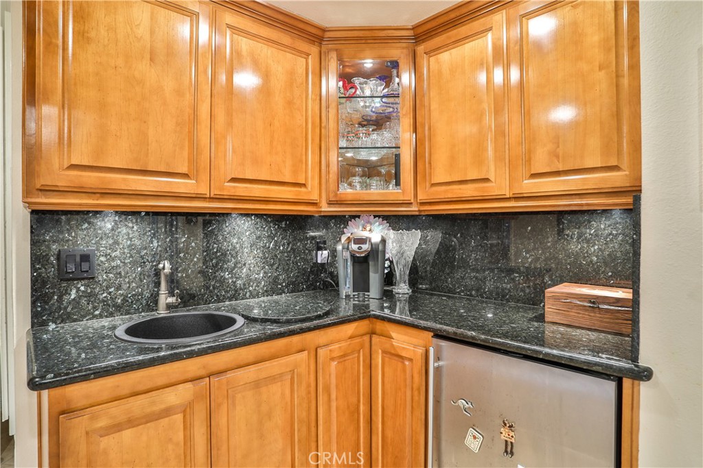 2397 N San Benito Court