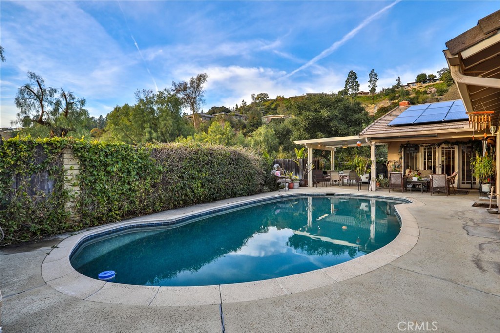 2397 N San Benito Court