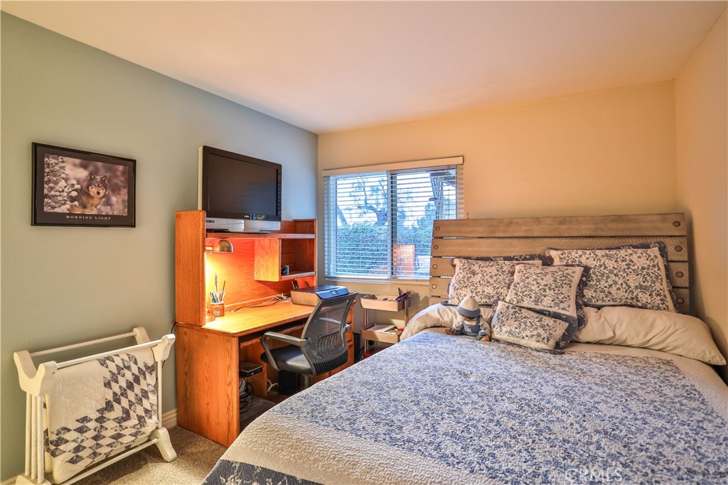 2397 N San Benito Court