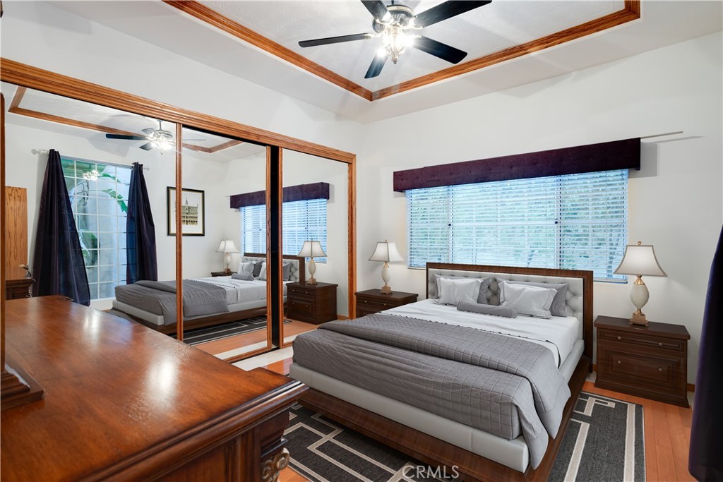 840 Peninsula Avenue