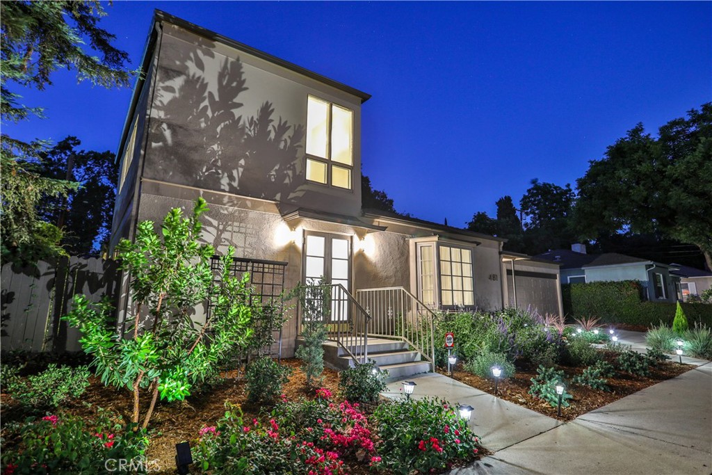 481 University Circle