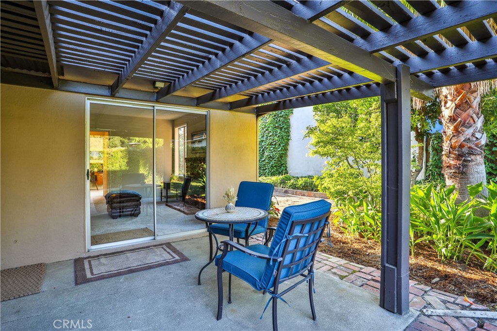 481 University Circle