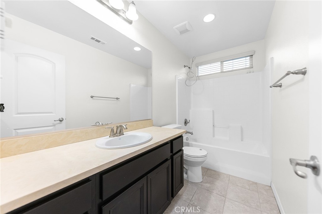 866 Christain Court