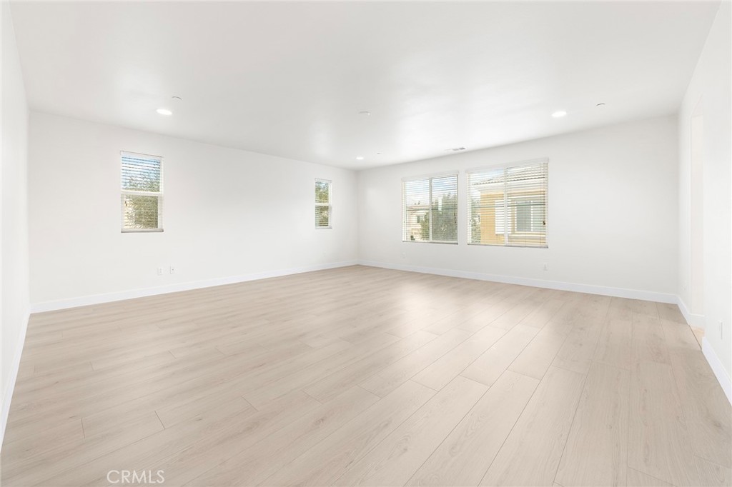 866 Christain Court