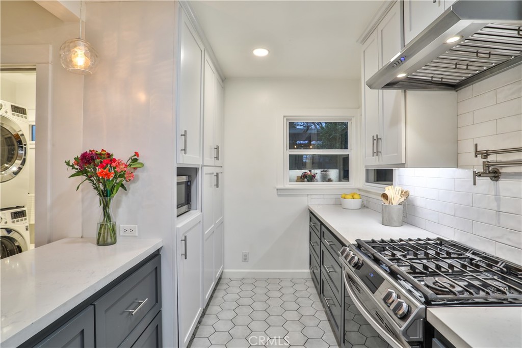 139 E Villanova Drive