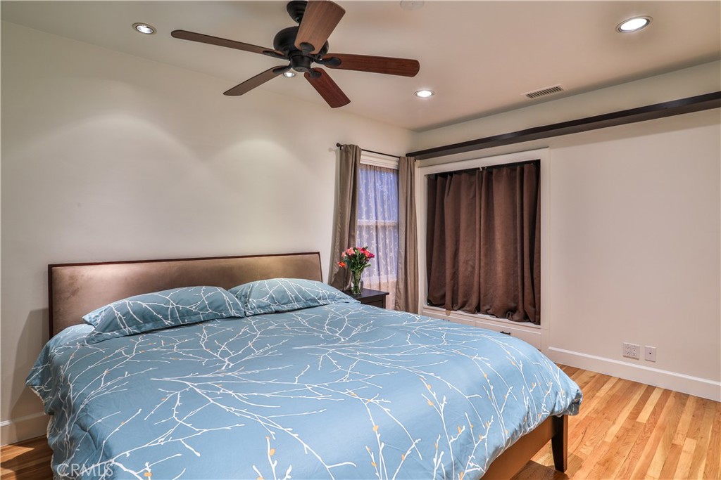 139 E Villanova Drive