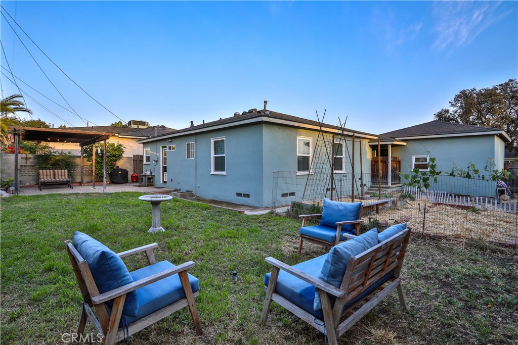 139 E Villanova Drive