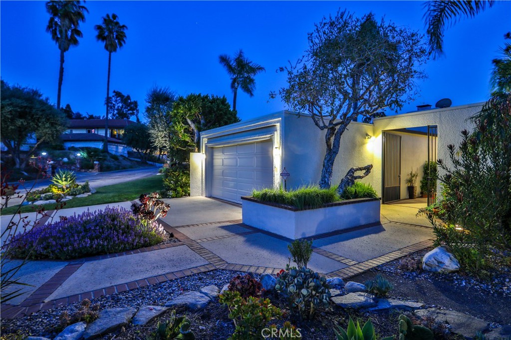 868 Guanajuato Drive