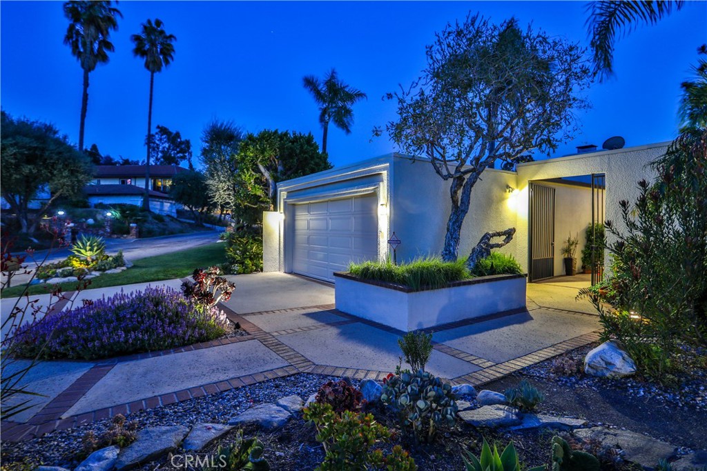868 Guanajuato Drive