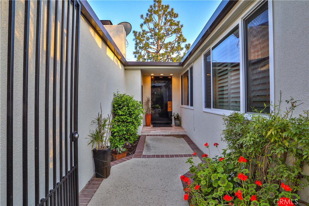 868 Guanajuato Drive