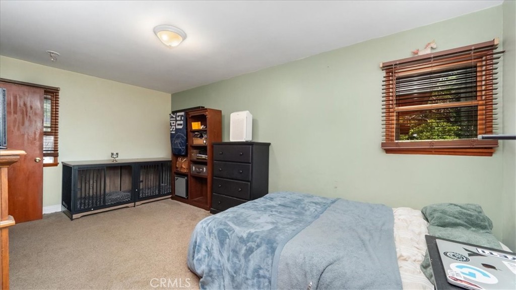 750 W 8th Street