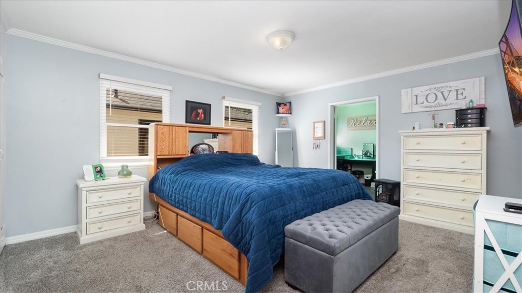 750 W 8th Street