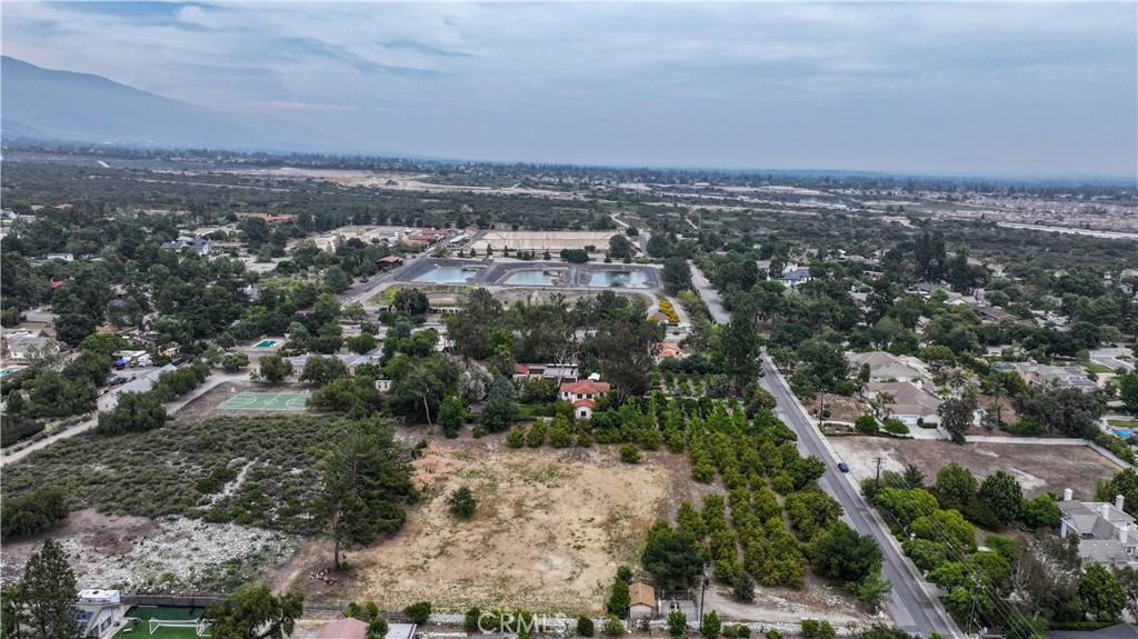 777 E Miramar Avenue