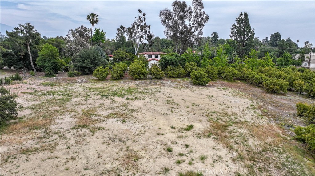 777 E Miramar Avenue