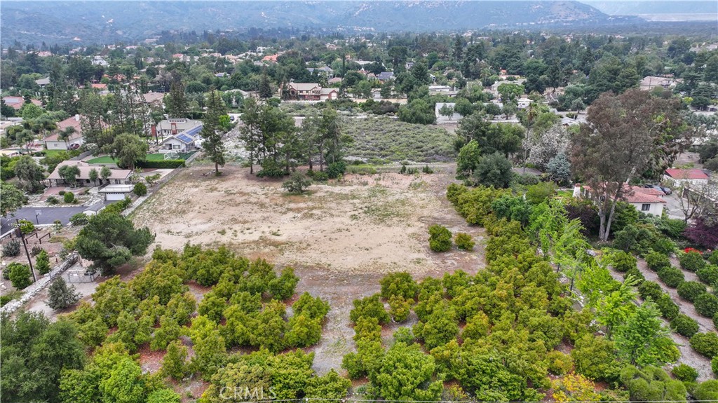 777 E Miramar Avenue