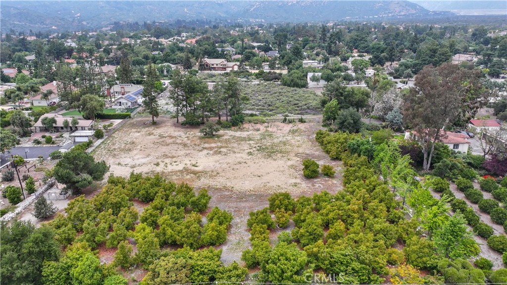 777 E Miramar Avenue