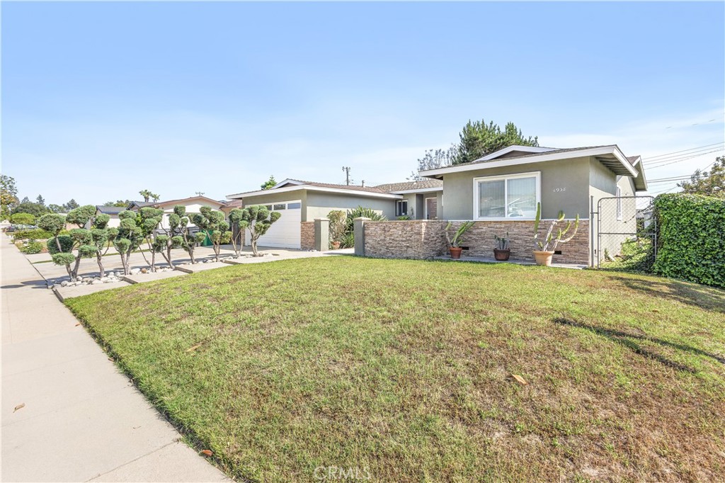 1938 Craig Way