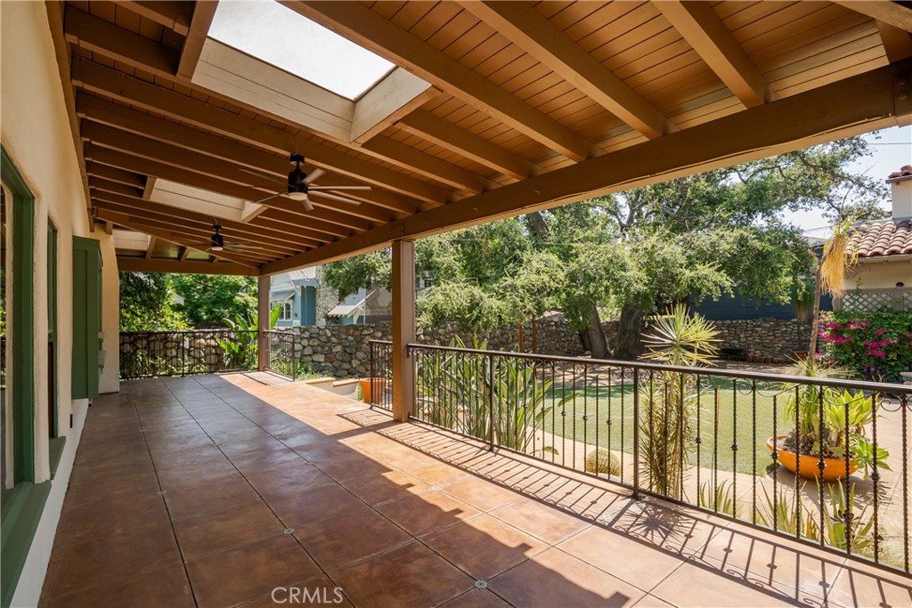 1111 N Indian Hill Boulevard