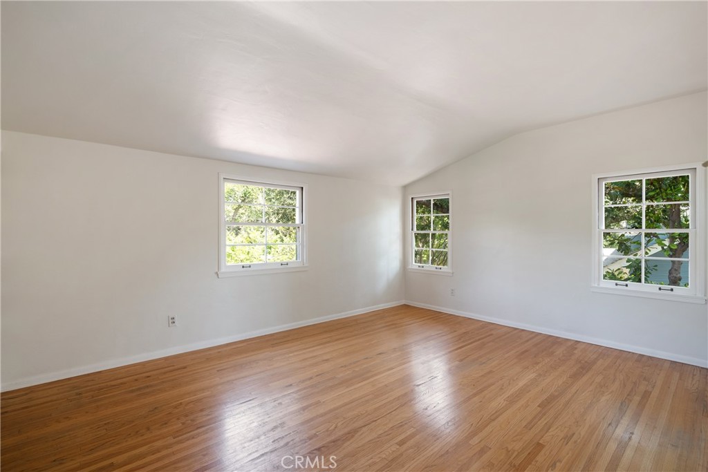 1111 N Indian Hill Boulevard