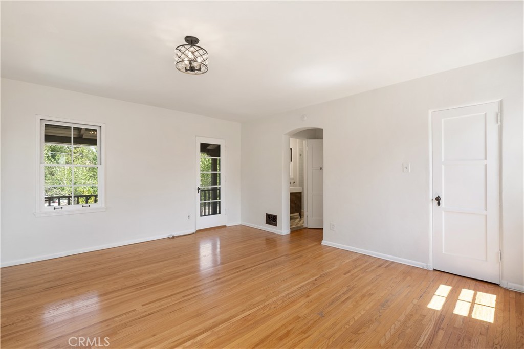 1111 N Indian Hill Boulevard