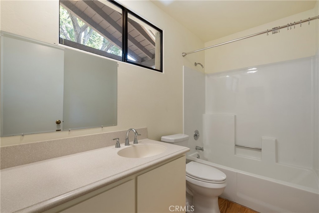 1111 N Indian Hill Boulevard