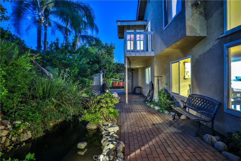 6073 Cameo Street