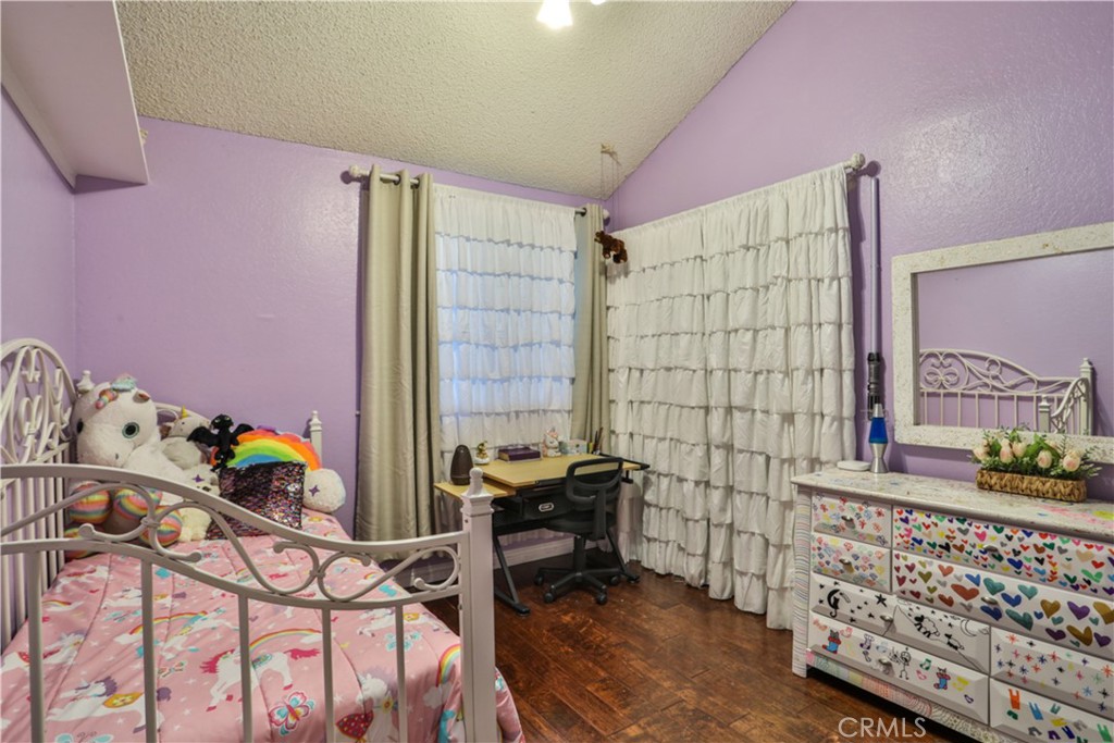 6073 Cameo Street