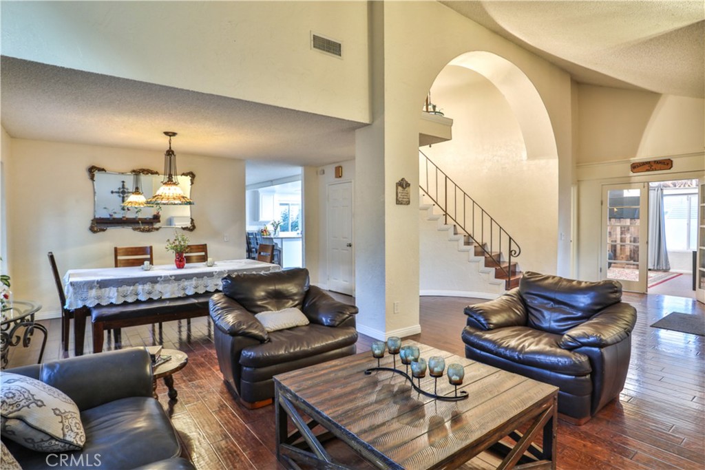 6073 Cameo Street