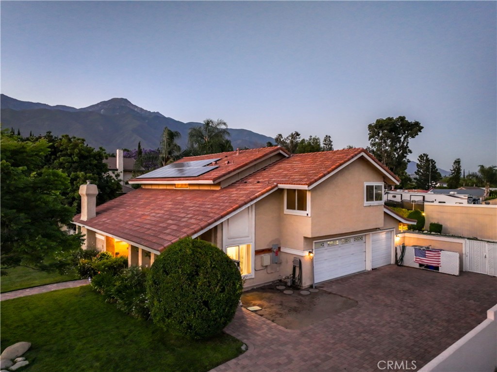 6073 Cameo Street